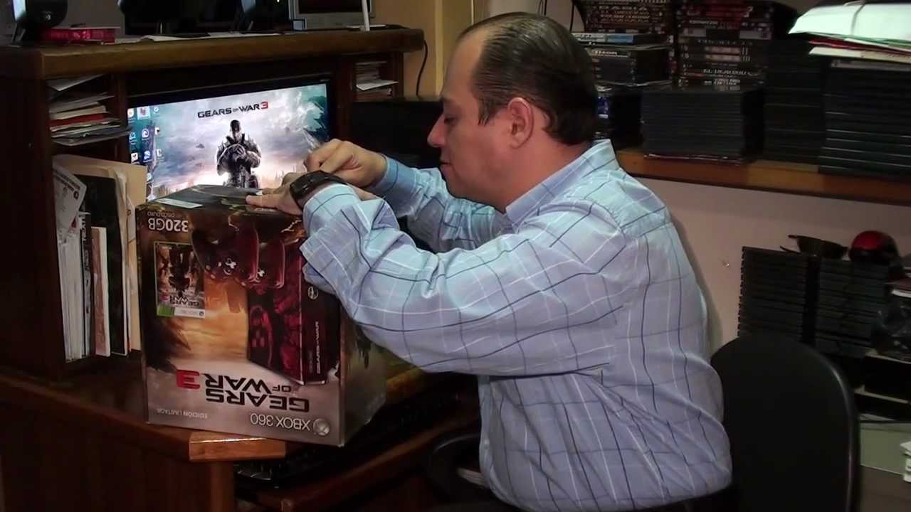 XBOX 360 GEARS OF WAR 3 BUNDLE UNBOXING