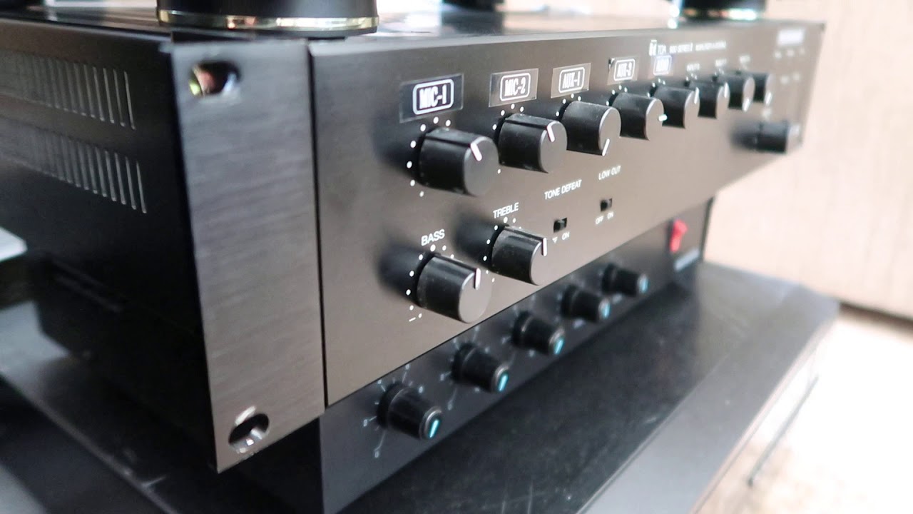 TOA 900 Series II Amplifier A-912MK2 8-Channel Modular Mixer Amp