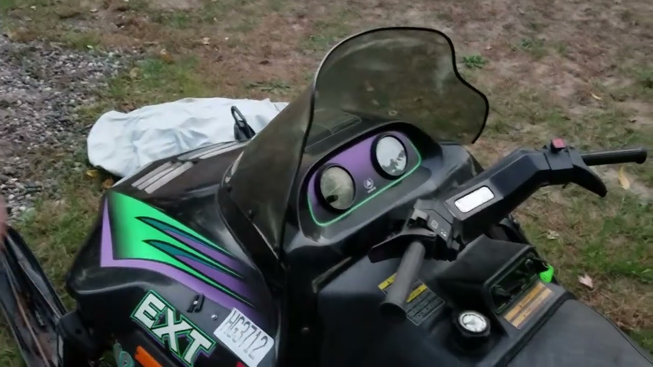 1993 Arctic Cat 550 EXT Carbureted Run Up and Look Over