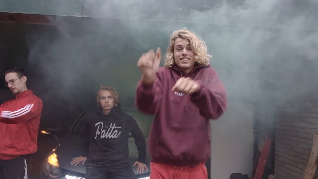 Noorderlicht - Renault Clio (ft. Ritselaar)