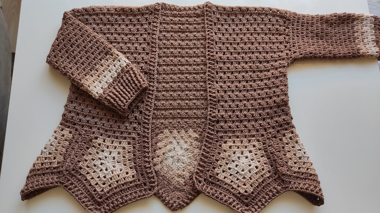 Başka Yerde Yok💯 Motifli Hırka Yapımı🤎🤍 #model #crochet #tigisi #örgü #diy #handmade #orgumodelleri