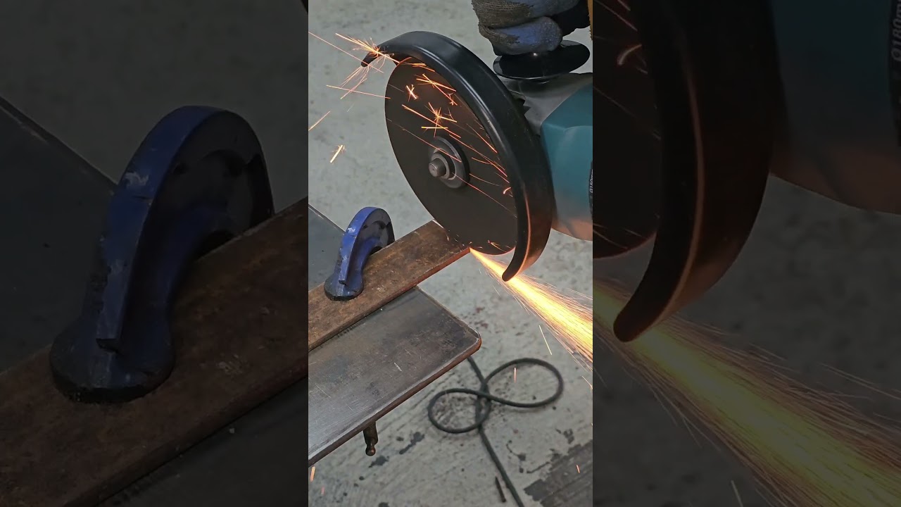 Angle Grinder Makita M9000 180mm (