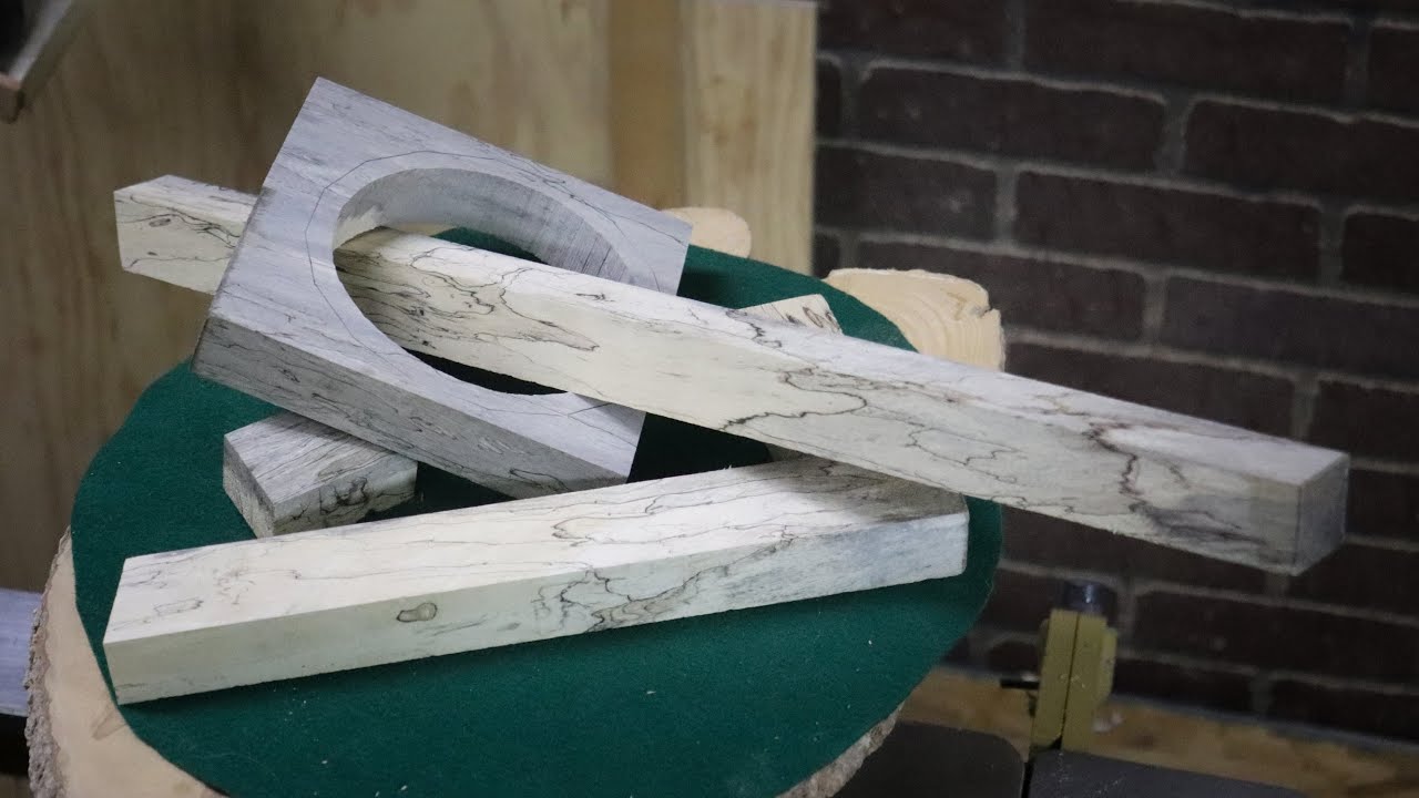 From Spalted Board to Stunning Bowl: Woodturning Art