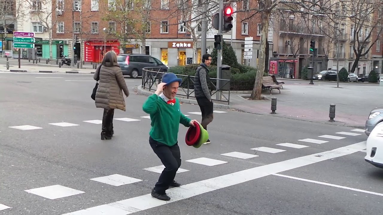 Tony Bruno, rutina Sombreros y aros, Madrid.