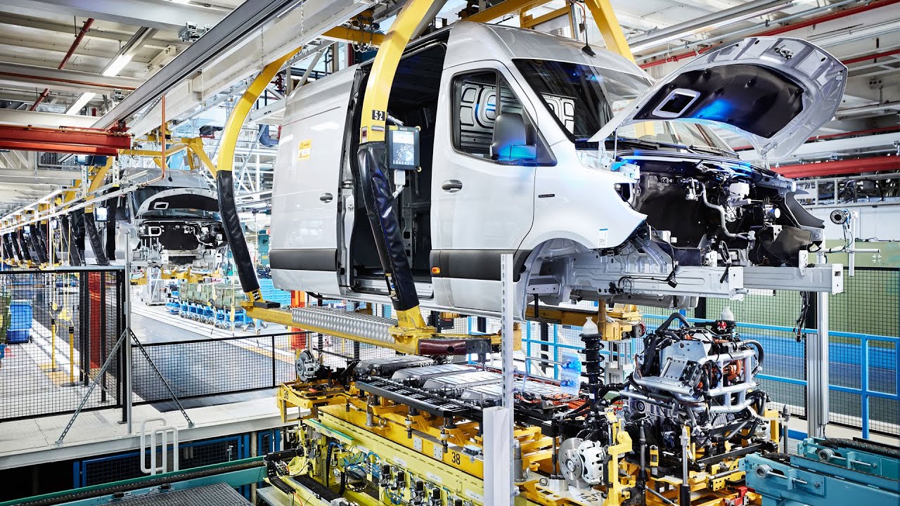 Mercedes-Benz Vans eSprinter Production | Plant Dusseldorf |