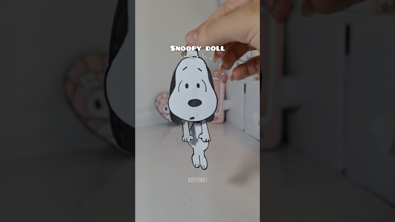 Boneca de papel pendurada do Snoopy | #arte #fa&ccedil;avoc&ecirc;mesmo #est&eacute;tica #tutorial #curtas