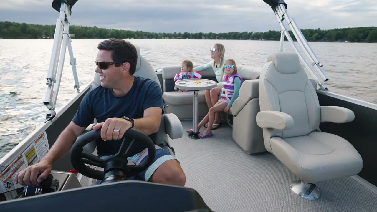 Premier Marine Sunspree - 2023 Model Overview