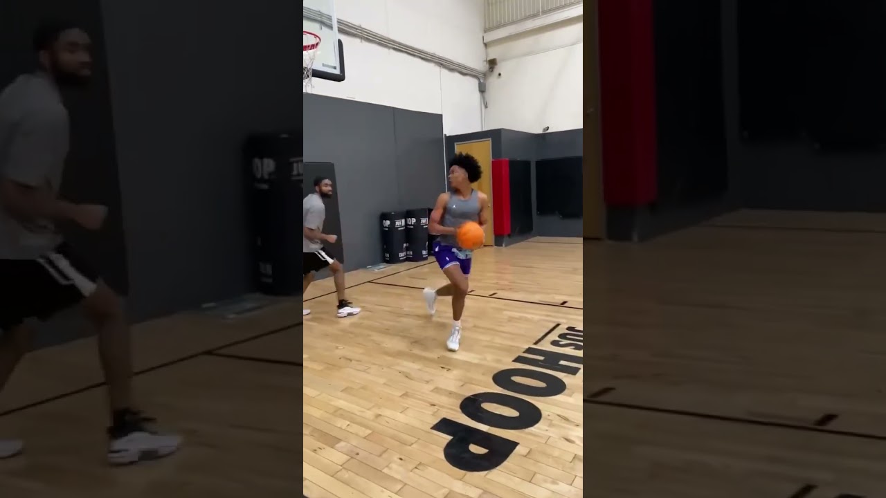 Caleb Foster with the TOUGH stop and fadeaway‼️🔥 #jushoop #shorts