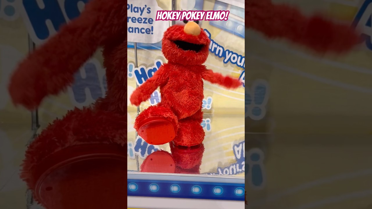 Hokey Pokey Elmo New York Toy Fair #elmo #hokeypokeyelmo #sesamestreet  #newyorktoyfair #shorts