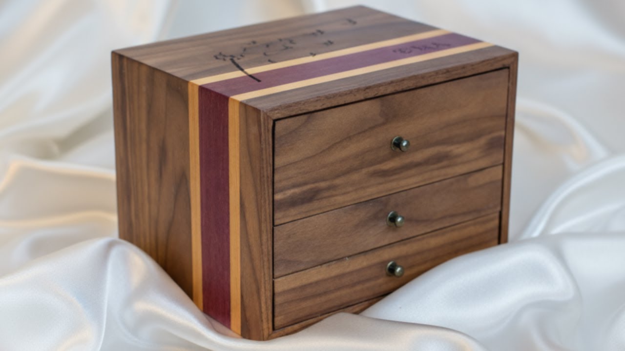 I Built a Walnut Jewelry Box (With Happy Little Mistakes 😅)