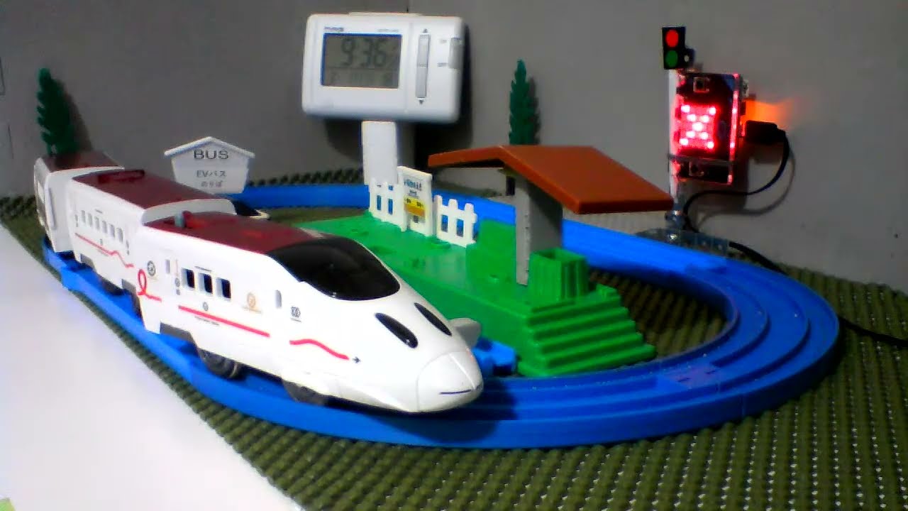 【自動運転】＜狭小レイアウトLIVE＞ クラシック音楽♪ ＆ JR九州 九州新幹線の車両 [260228_3]