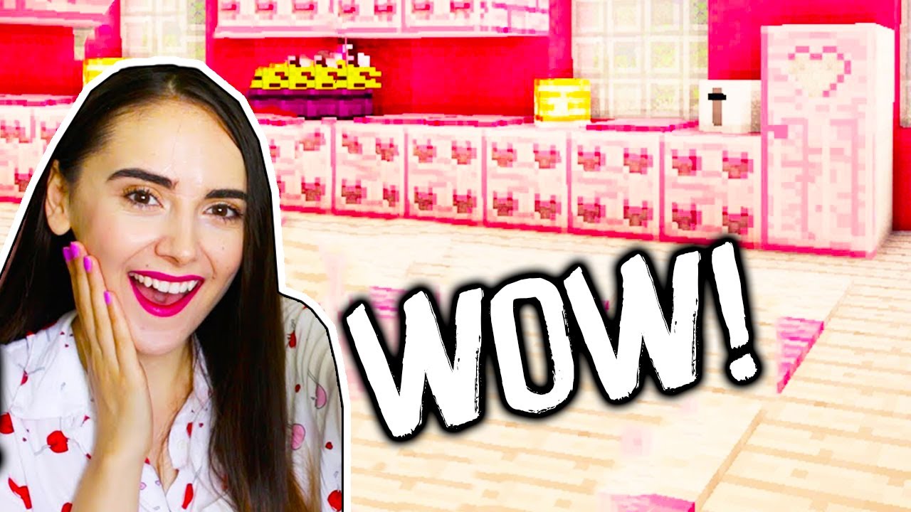 MI-AM Facut BUCATARIE Roz In MINECRAFT CUTE !