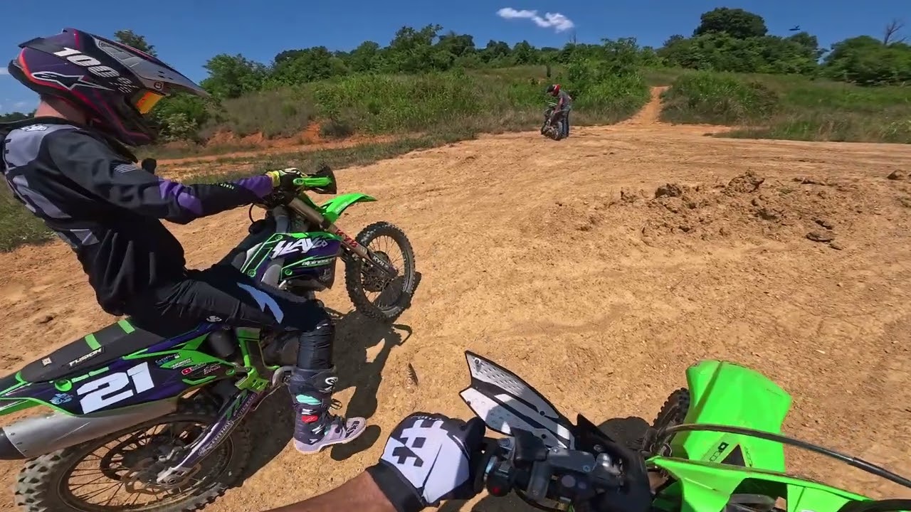 Beginner dirt bike rider goes to I81 motorsports park!