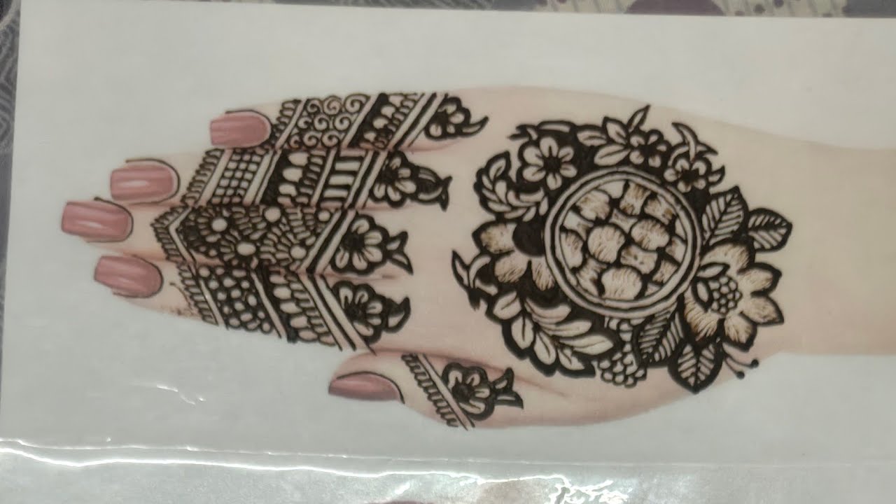 Asfiya Iqbal Mehndi Art is live!
