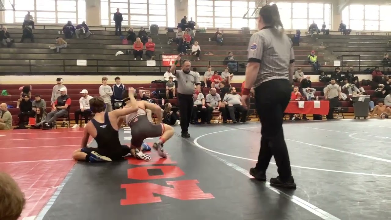 2025 SM North Invitational vs KSHSAA All Class Ranked Wrestler (Grey/White Singlet)