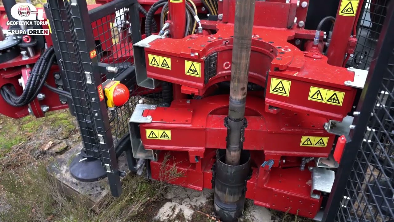 GT's new sonic drilling equipment Eijkelkamp CRS 170 XL Duo in action