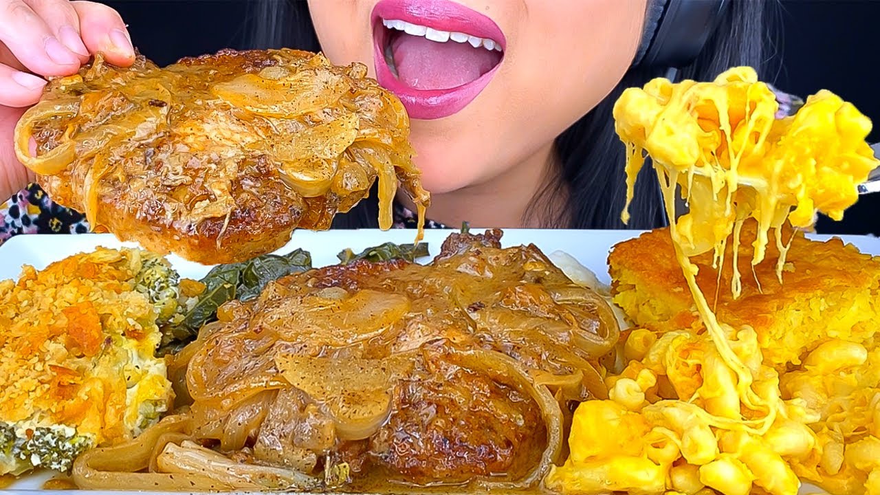 ASMR FRIED PORK CHOPS, MAC N CHEESE, CHEESY BROCCOLI PUFF & CORN BREAD (EATING SOUNDS) ASMR Phan