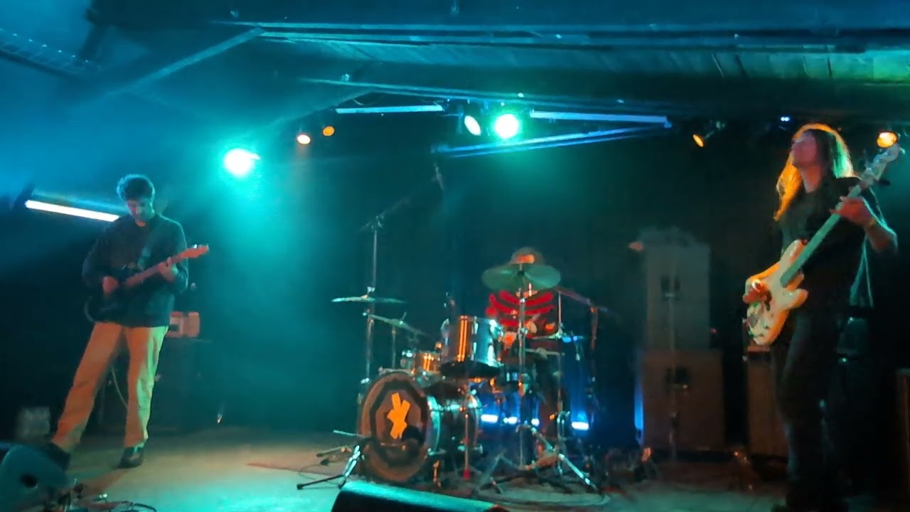 JETZT WERD ICH DUMM! (Berlin) - Short And Loud Fest 8 - Neue Zukunft Berlin 2026 I