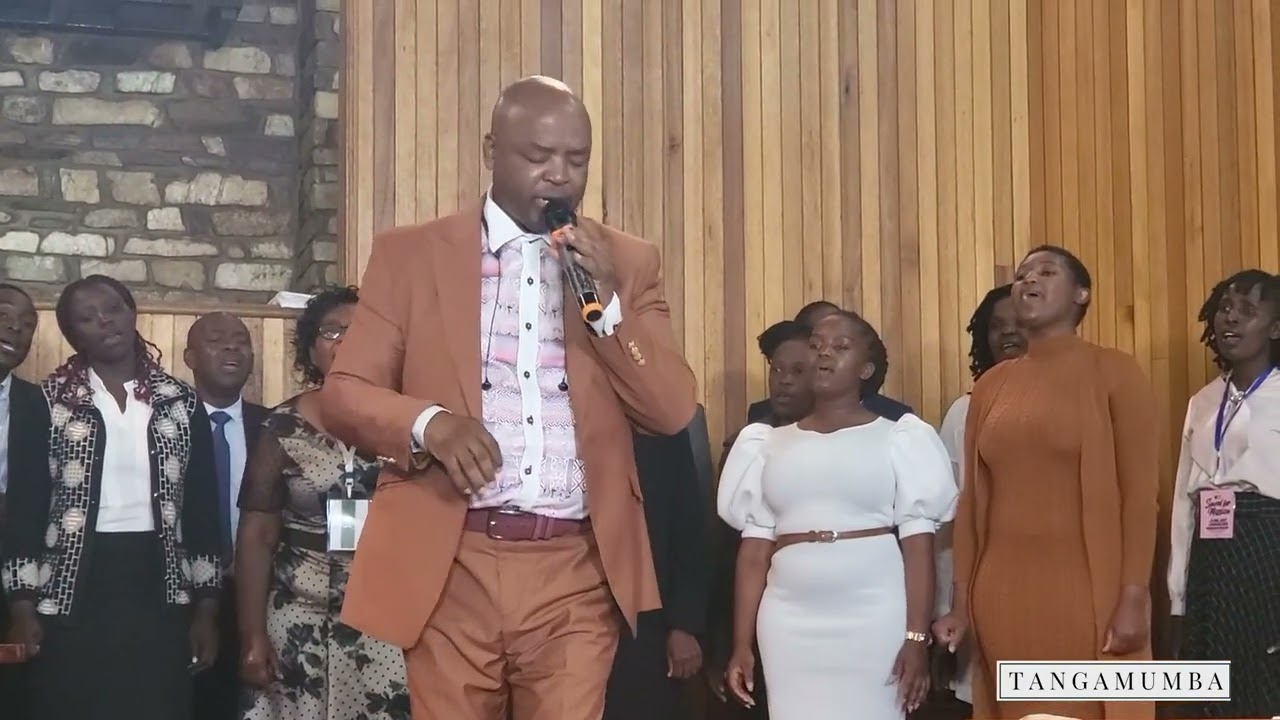 Mr Jacob's & The Zimbabwe Ingoma Mass Choir - Glenara District Camp Meeting Music Concert