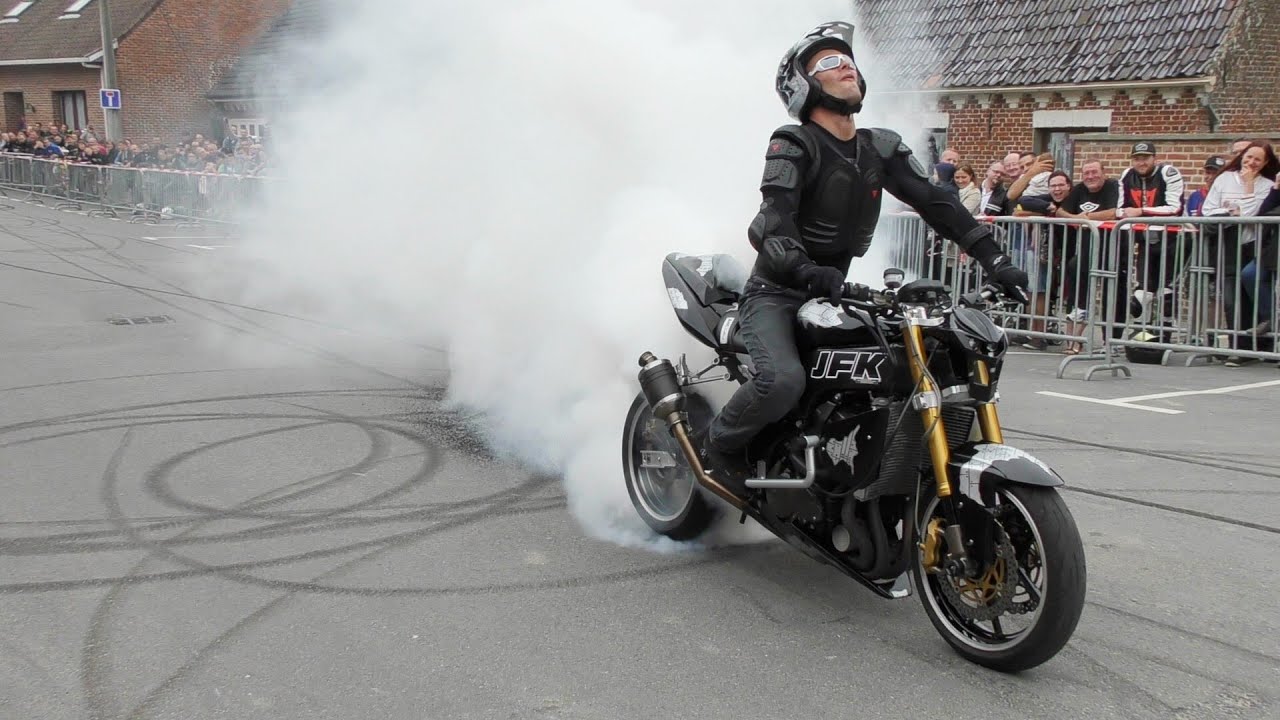 Stunt avec Maxilud Buysscheure 2016 Olivier Parent