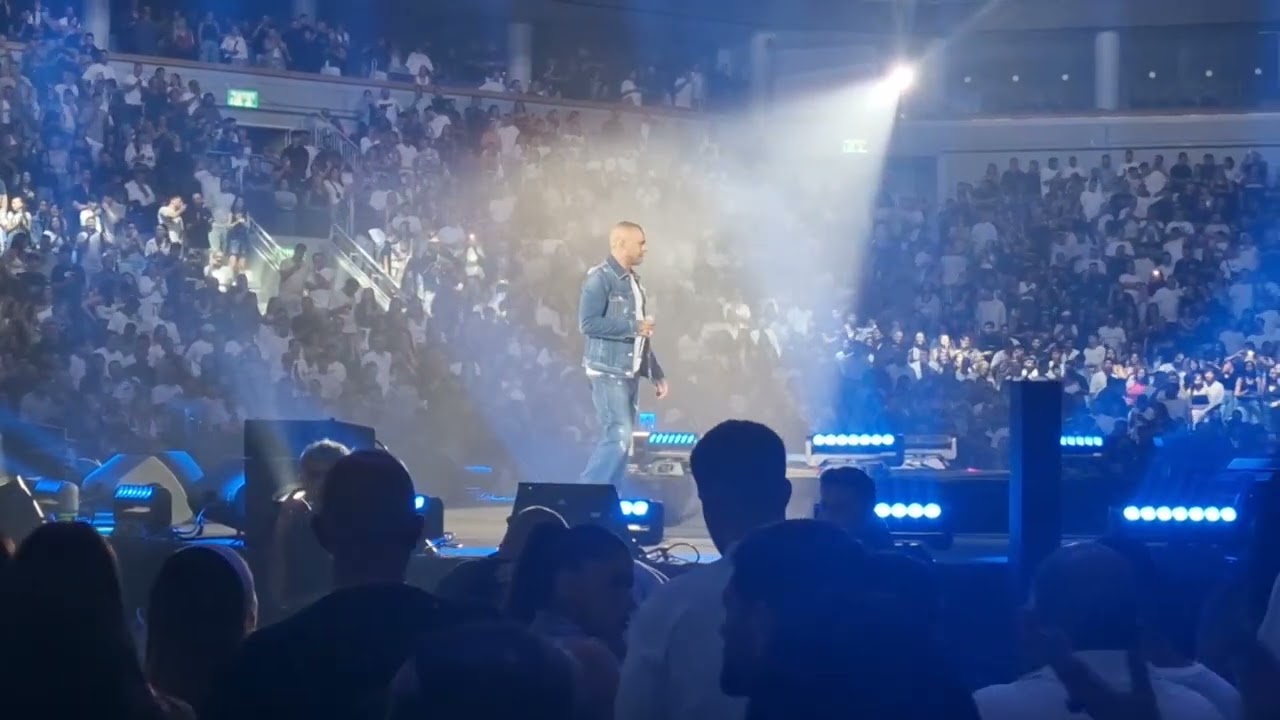 אייל גולן: אילתורים עם הקהל | 