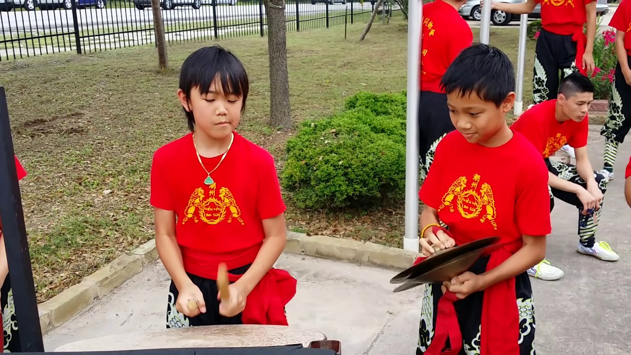 Dylan, the 12 years old lion dance drummer.