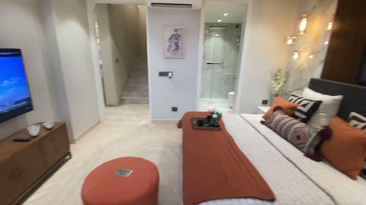 BPTP park Grandeura Duplex luxury The DECK , 3crore 75 lakh grater Faridabad sector 82 for sale