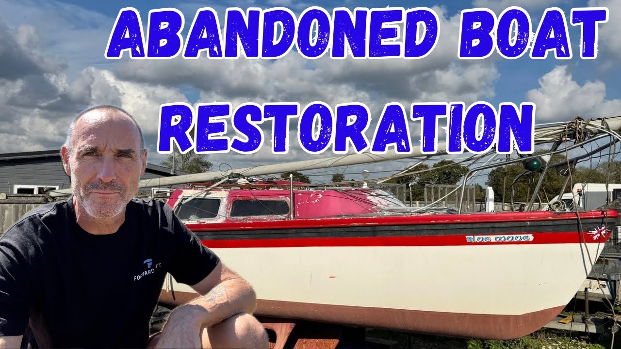 CATALINA 22 JAGUAR 22 BOAT RESTORATION OF AN ABANDONED SAIL BOAT.