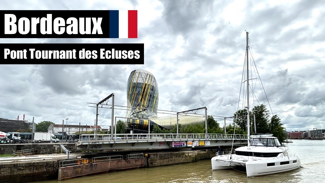 Tram Track Swing Bridge | Timelapse | Bordeaux Pont Tournant des Ecluses France