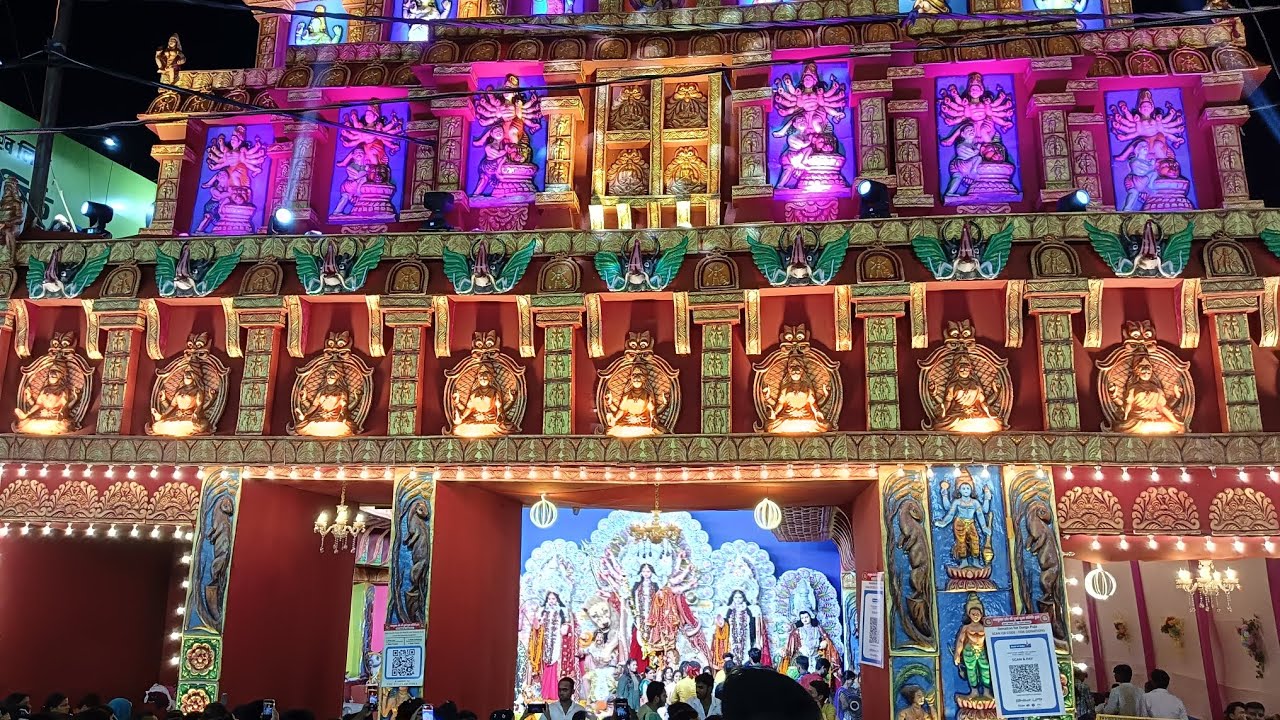 How Bihar Celebrate Durga Puja | Vlog | [Dandiya+Pandal+Fun] 