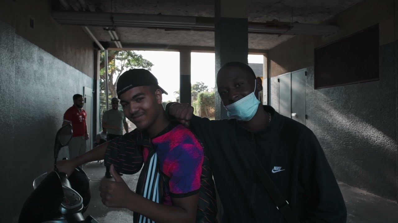 EYZEN ft KAKS - Passes par Argenteuil