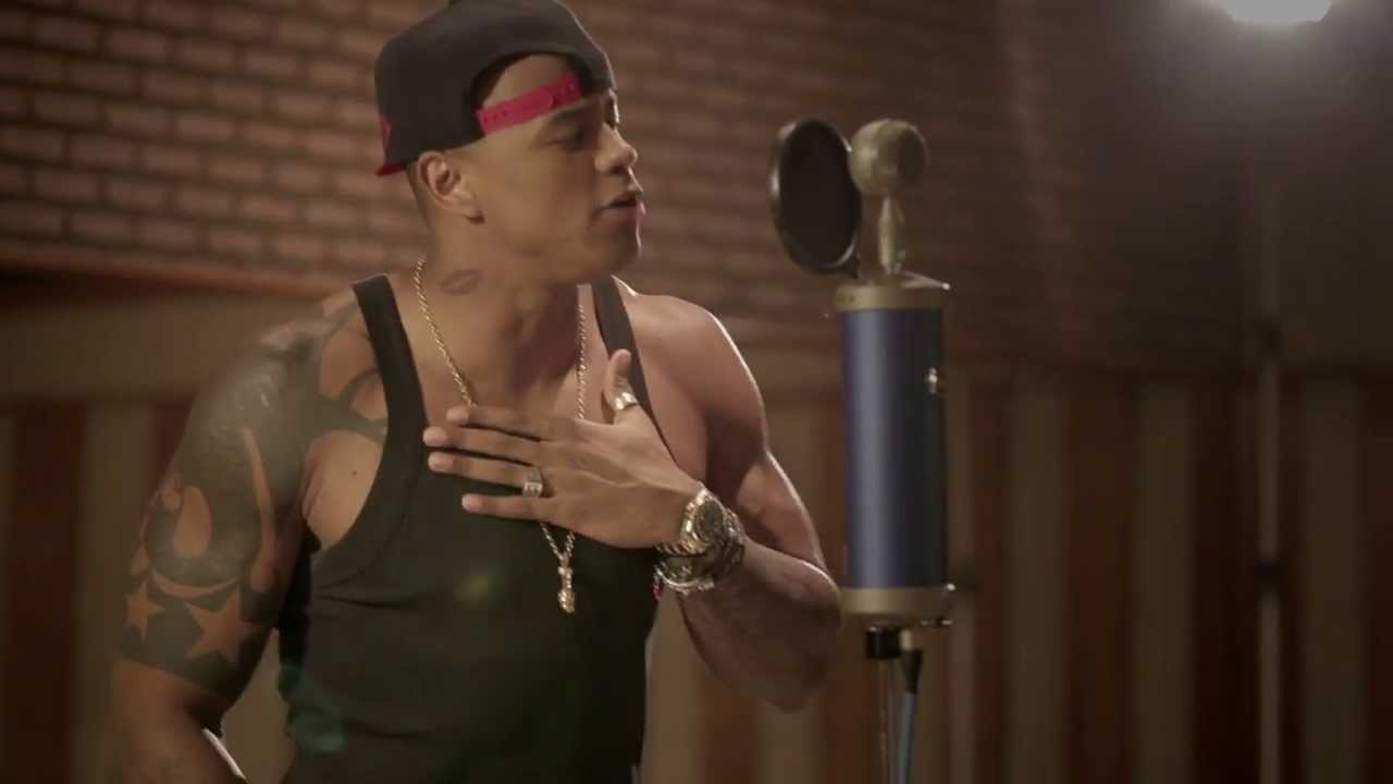 CLIPE OFICIAL - NOSSA COR - LÉO SANTANA