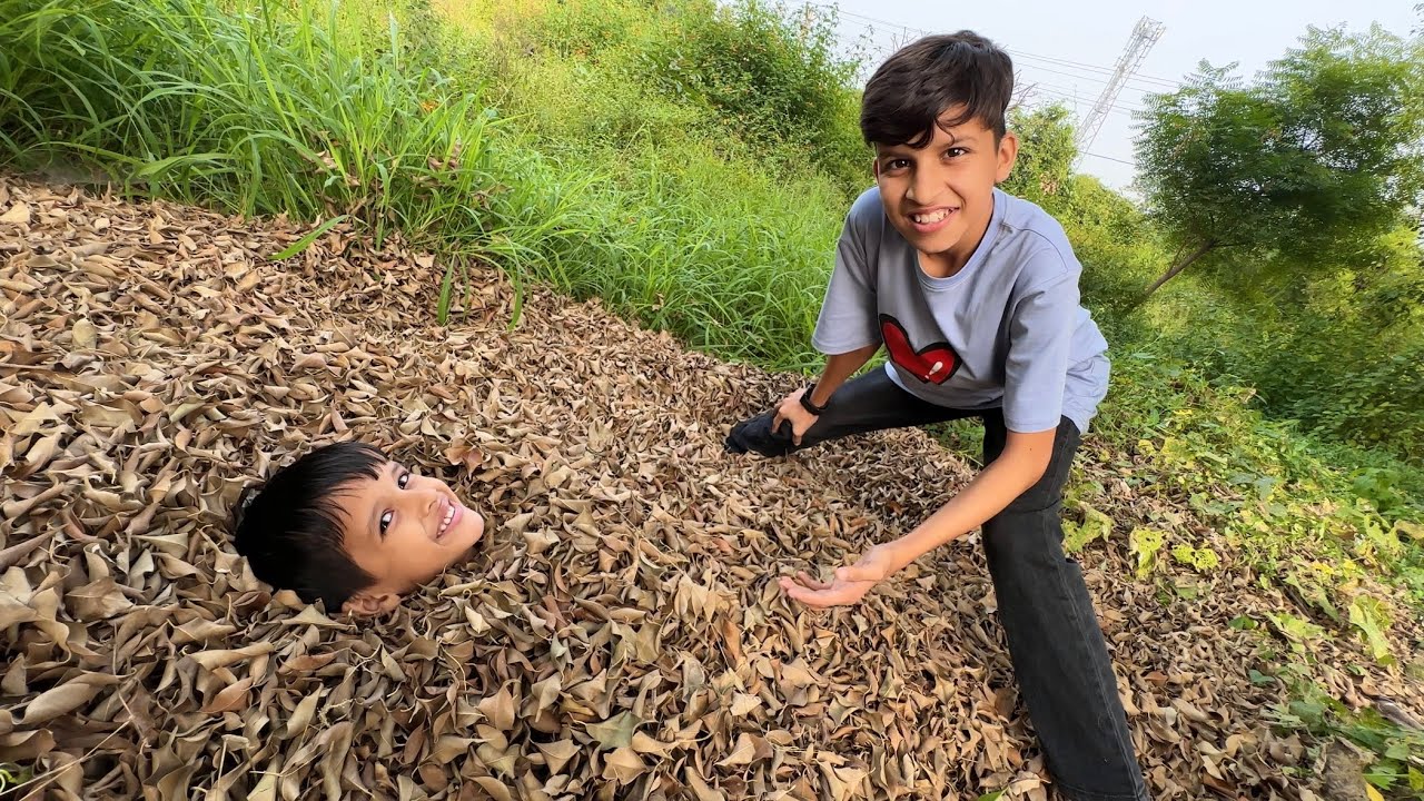 Piyush Ne Kunali ko Chupa Diya 😂