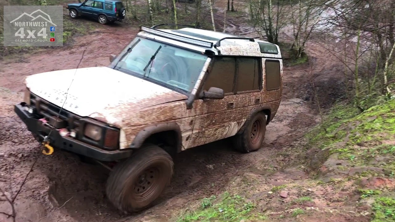 HILL AND DITCH 4x4 CHESHIRE (MUD & ROCKS) WITH DISCOVERY 1 AND VW TOUAREG