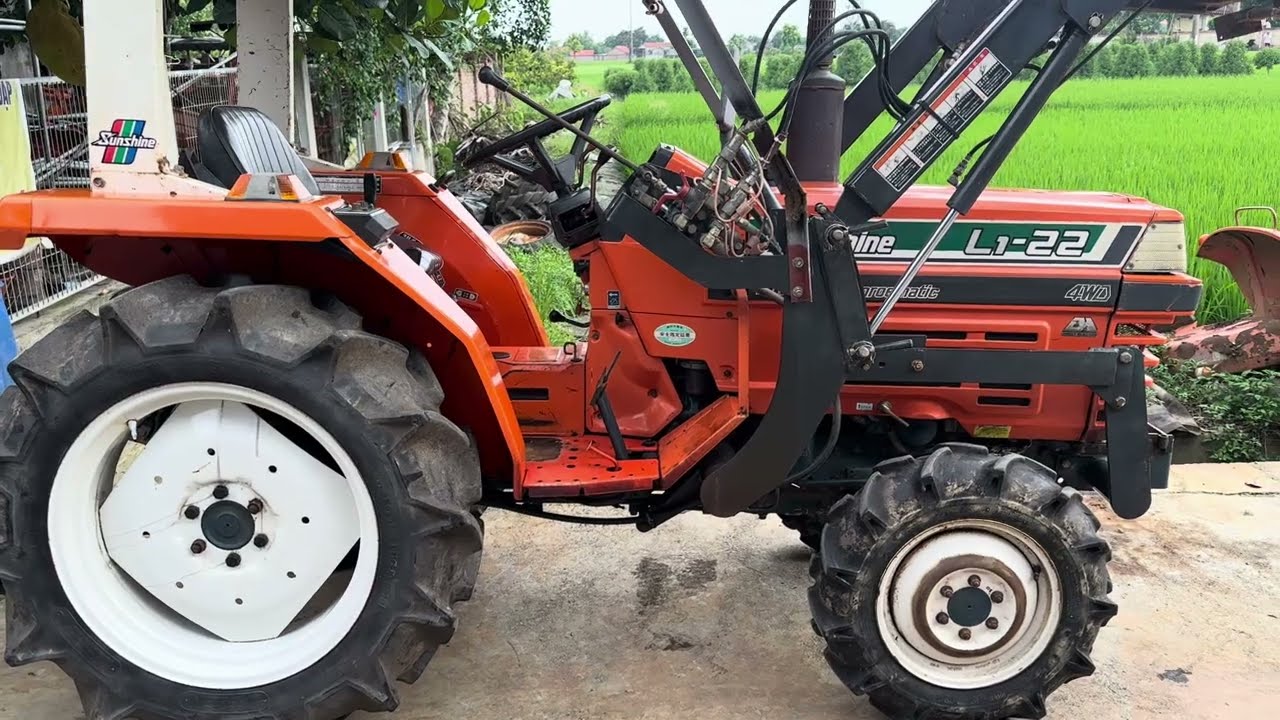BÁO GIÁ..MÁY CÀY KUBOTA L1-22 HAI CẦU..GẮN XÚC LẬT..SIÊU CHẤT 0967376756