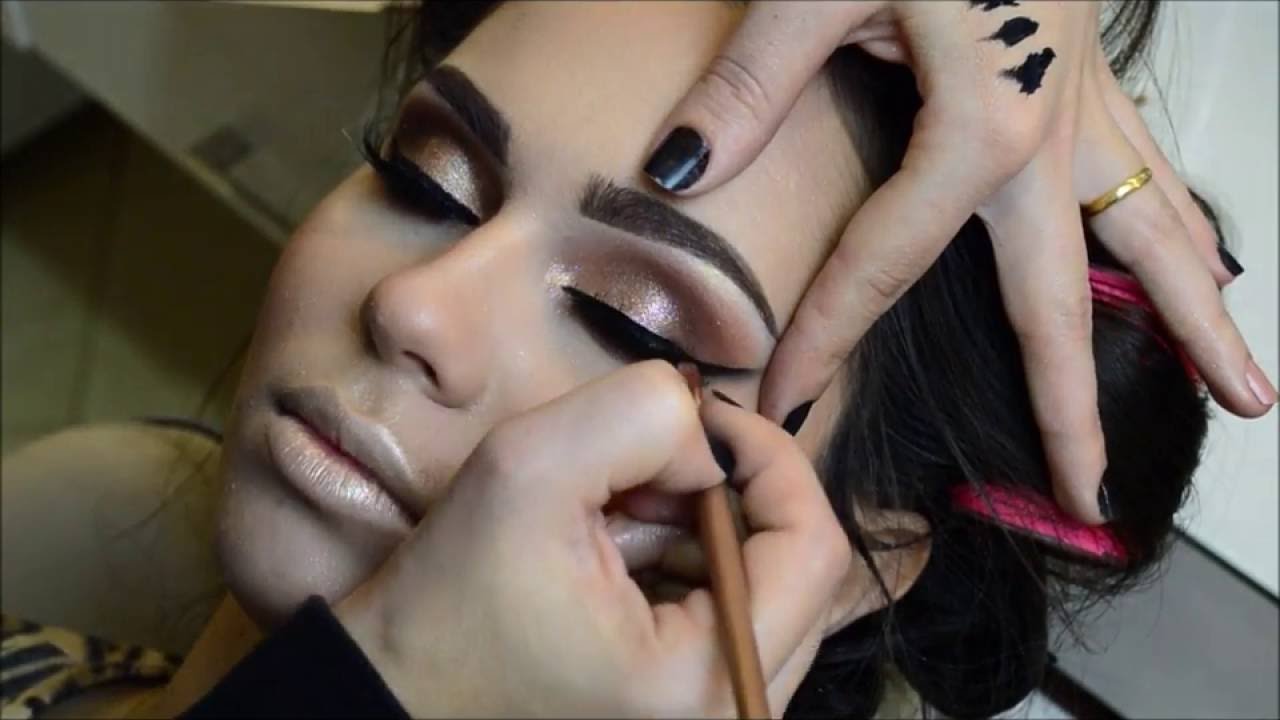 Make Glow por Deisy Perozzo