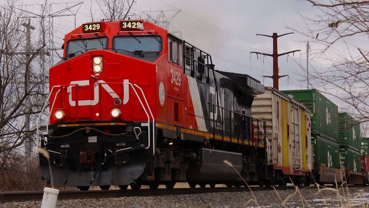 25 More Minutes of Canadian National Freight Trains