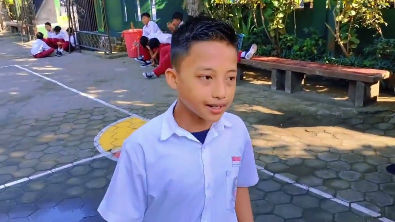 Cerita Akhir sekolah