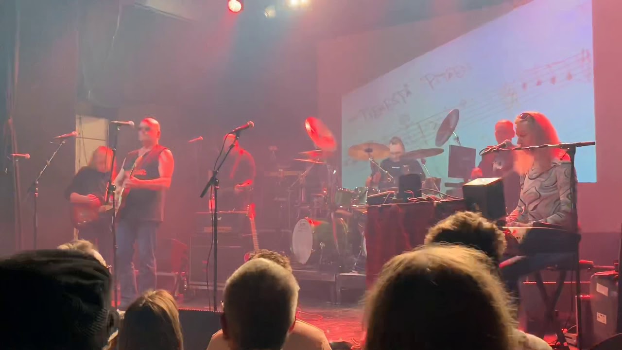 Riku Nieminen & Juice Originals: Pienestä pitäen (live)