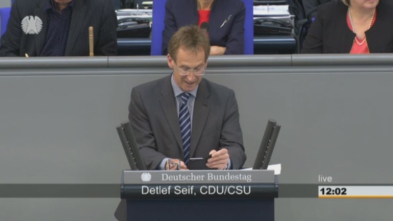 Bundestag: Abgeordneter zitiert Böhmermann-Schmähgedicht