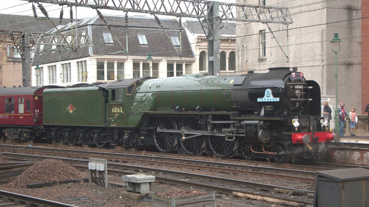 LNER Peppercorn A1 Class no. 60163 'Tornado' at Glasgow Central - 21/08/2021