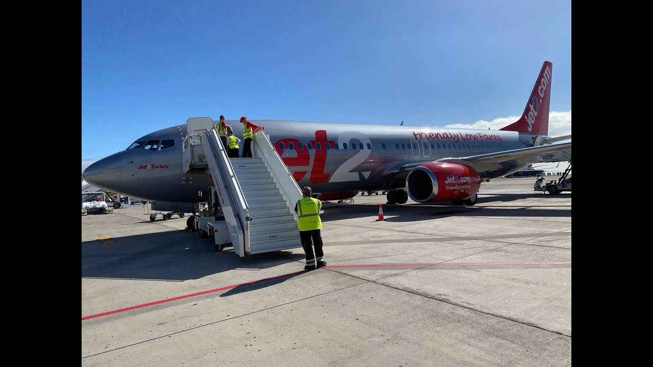 Flight Review: Jet2 LS3671 (BOH-TFS)