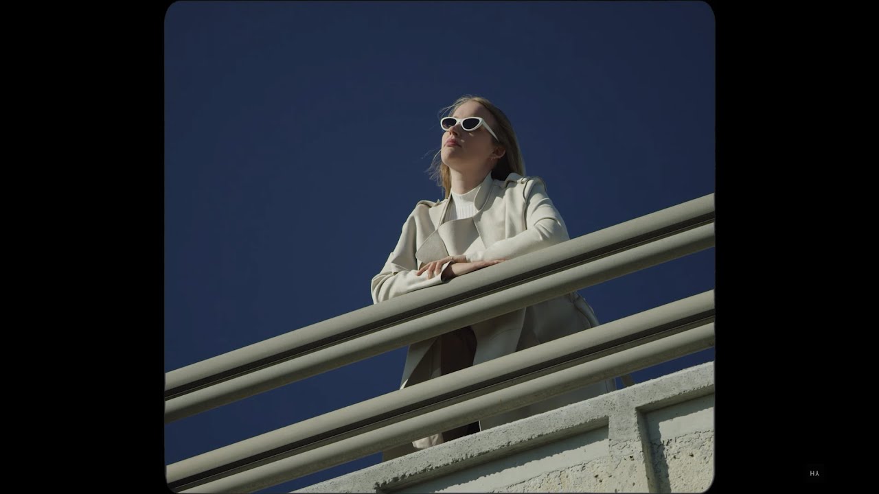 Ellyn Woods - Tangerine [Official Music Video]