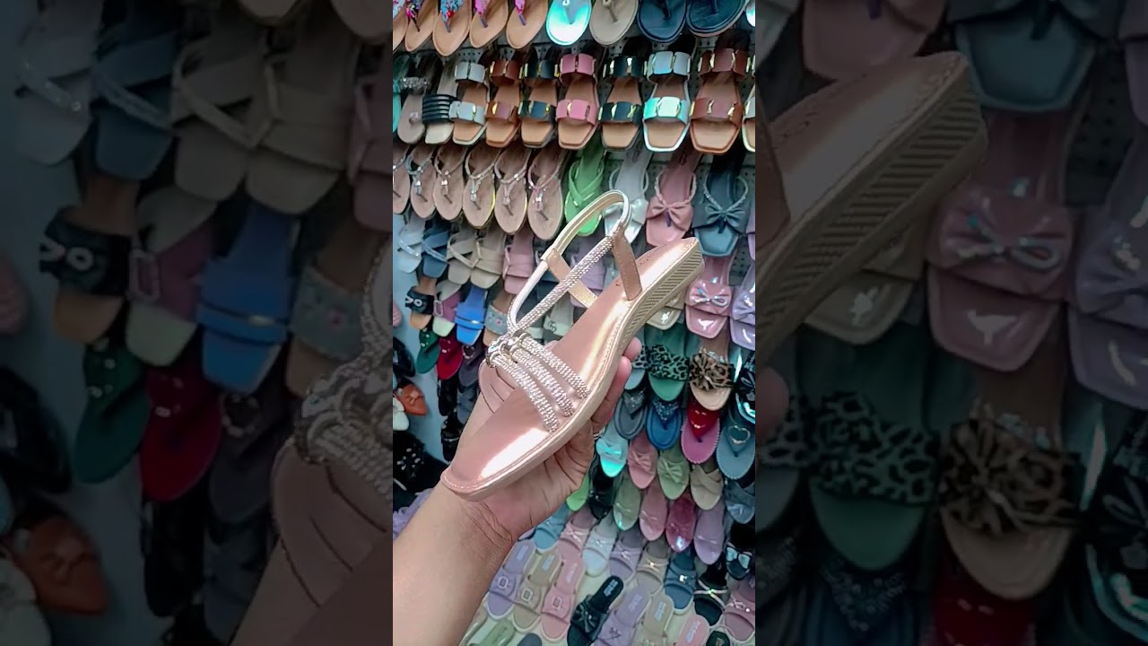 Raunak footwear mumbai wholesale chappal market Thakkar Bappa colony kurla latest chappal