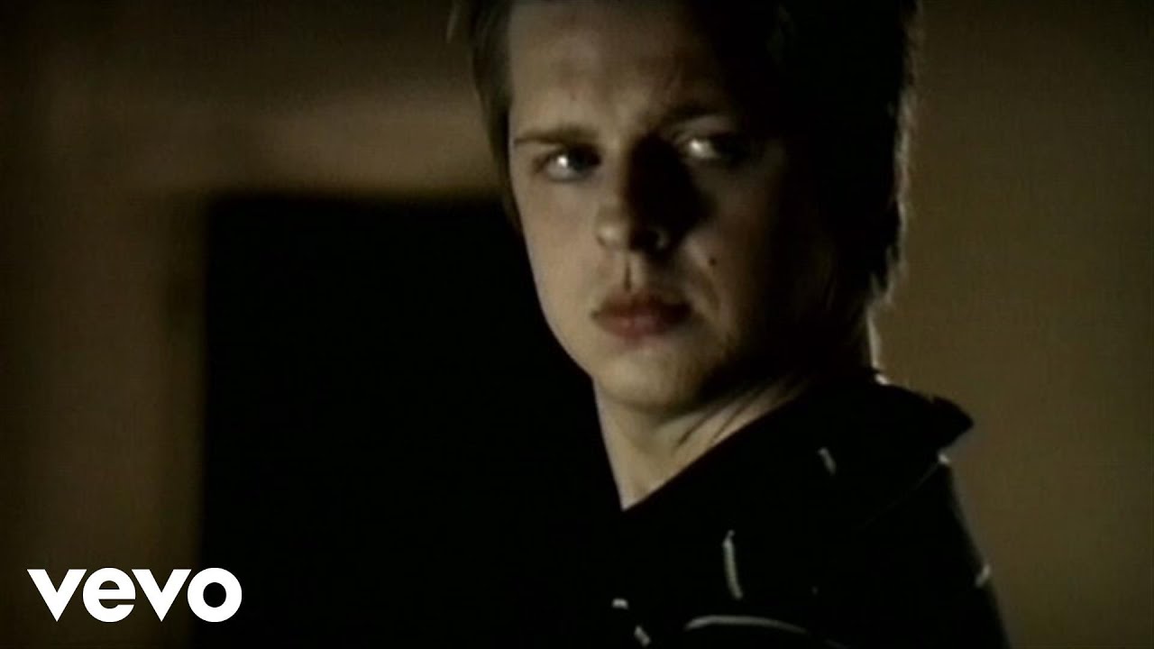 Teitur - Sleeping With The Lights On