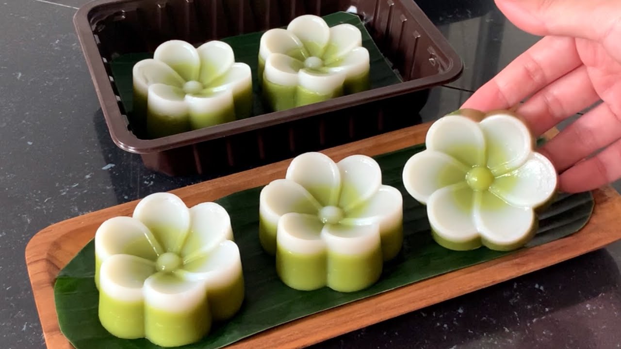 Cuma diaduk, olahan pandan dan tepung ini bikin ketagihan. Resep talam pandan wangi dan enak