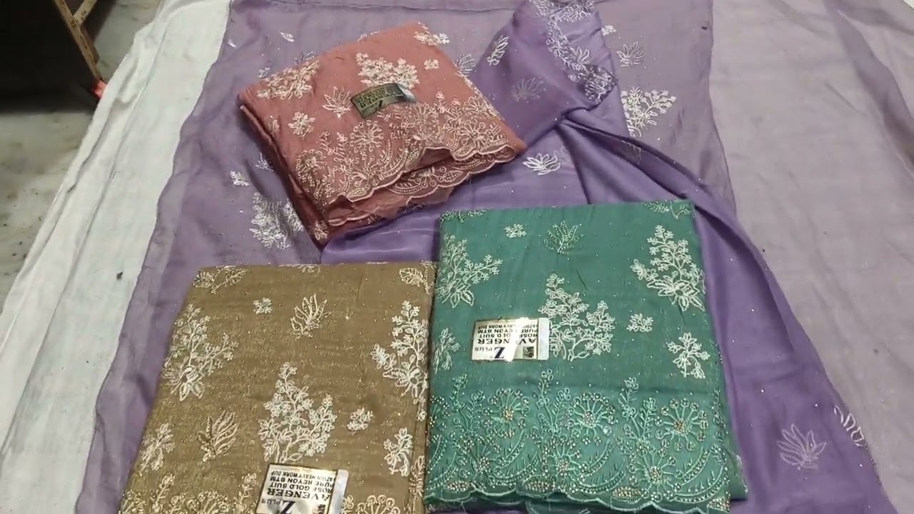 कम रेट में आऐ बिल्कुल पार्टीवेयर सूट ❤️8750531665 ❤️#viralvideo #suit #terndingsuit #partuwearsuit