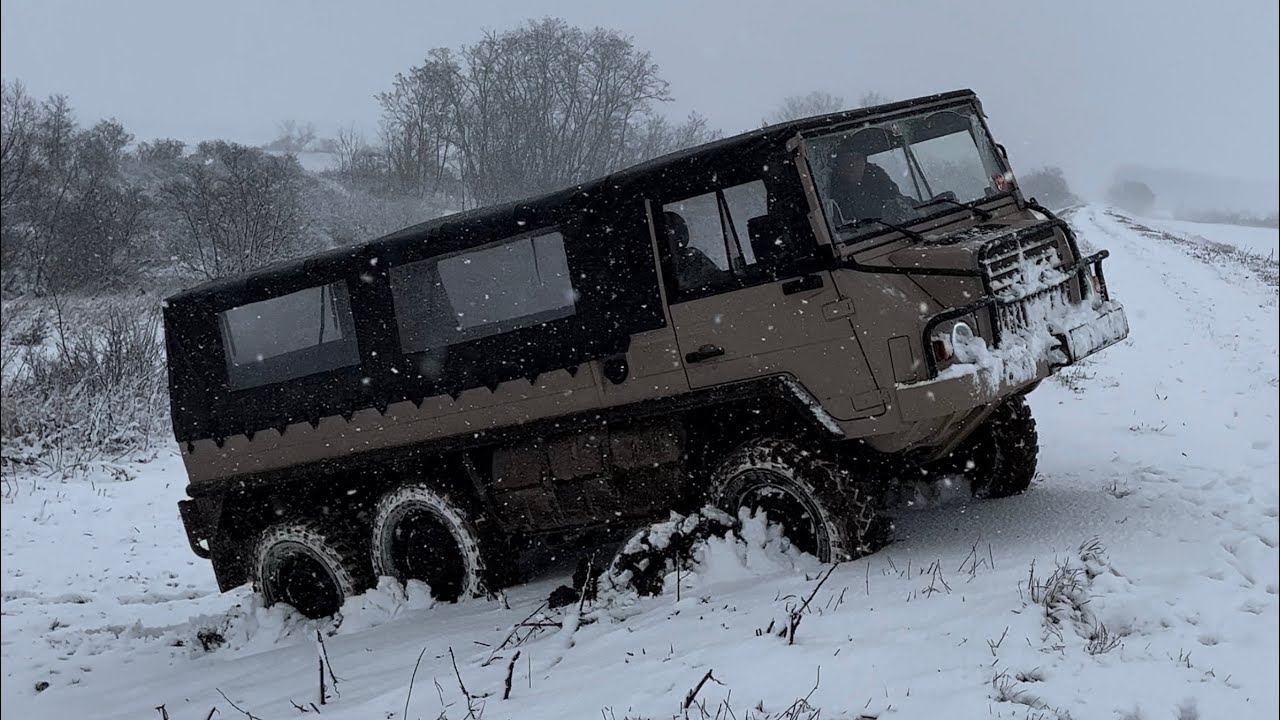 Pinzgauer 718 Turbo D Offroad 7