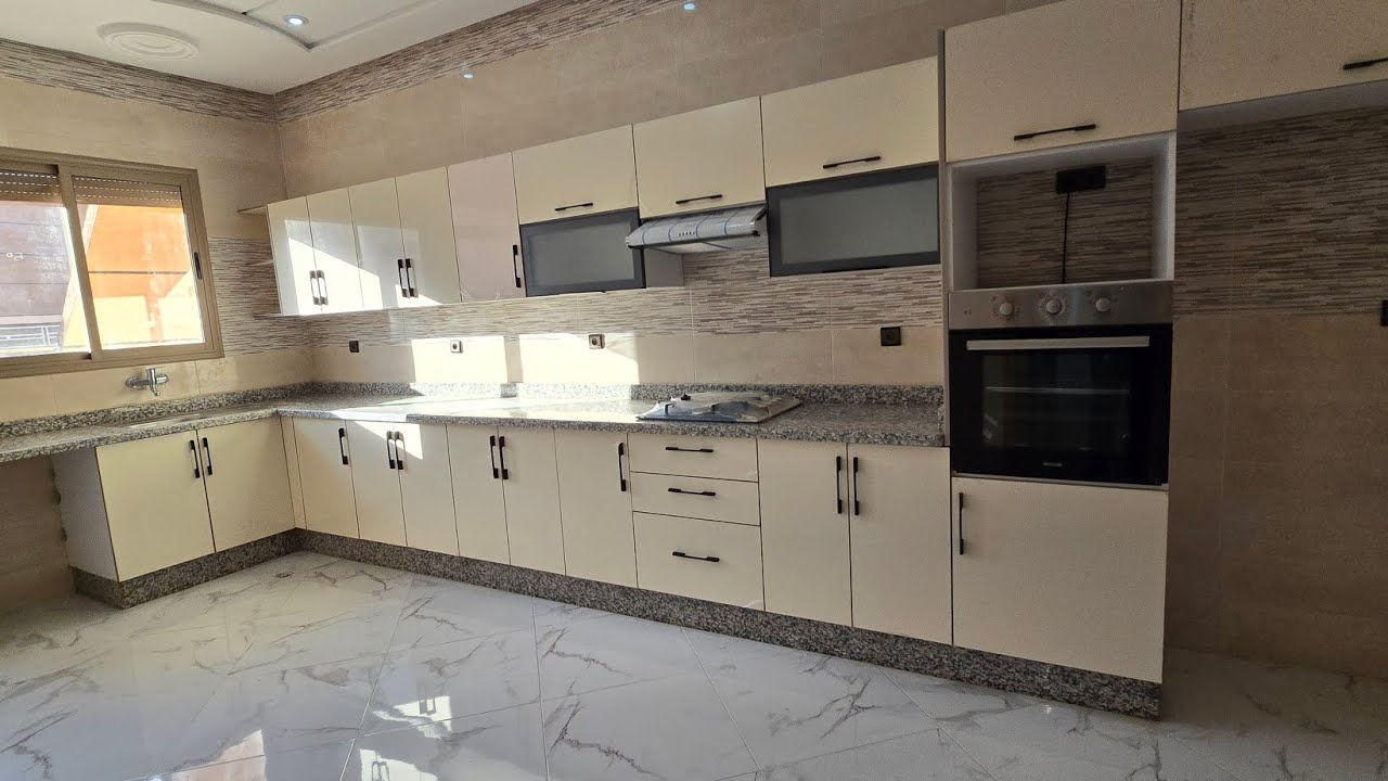 شقة 2واجهات خلف مرجان الديكاتلو مكناس للتواصل 0663.26.94.08 #عقارات _الفيلالي #2025