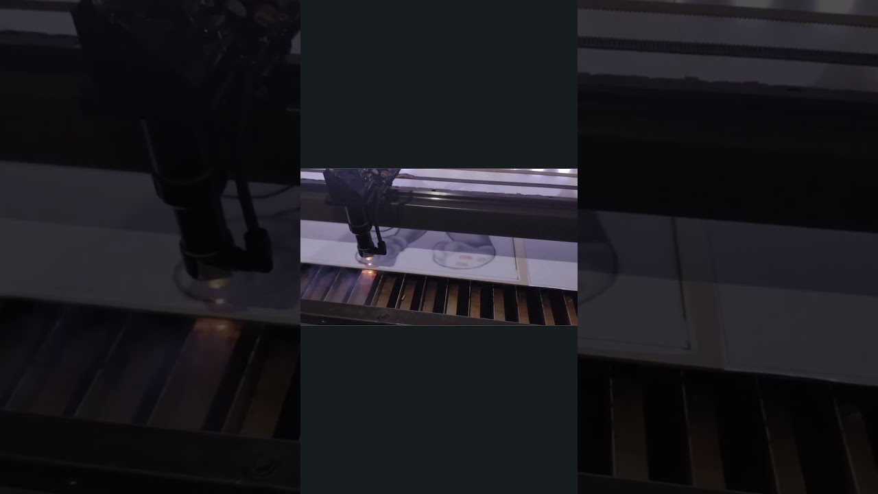 MAQUINA LASER CASEIRA - CORTE MDF ADESIVADO 